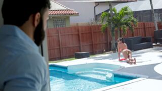 Extra Wet Pool Day with Vienna Black at Family Strokes